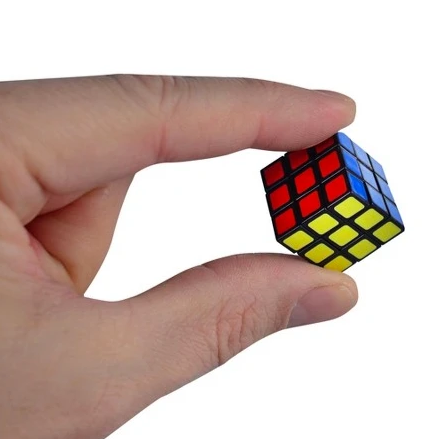 http://www.offthewagonshop.com/cdn/shop/products/super-impulse-impulse-world-s-smallest-rubik-s-cube-11780173037619.png?v=1699185375