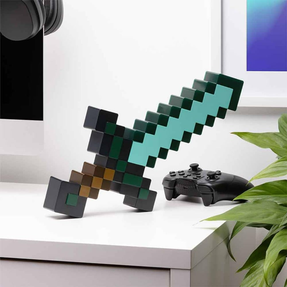 Paladone - first logistics Home Decor Minecraft Diamond Sword Light