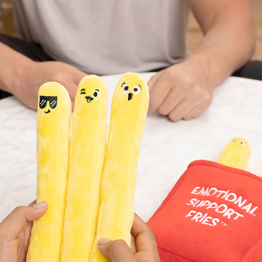 These Emotional Support Fries are cute as hell : u/whatdoyoumeme